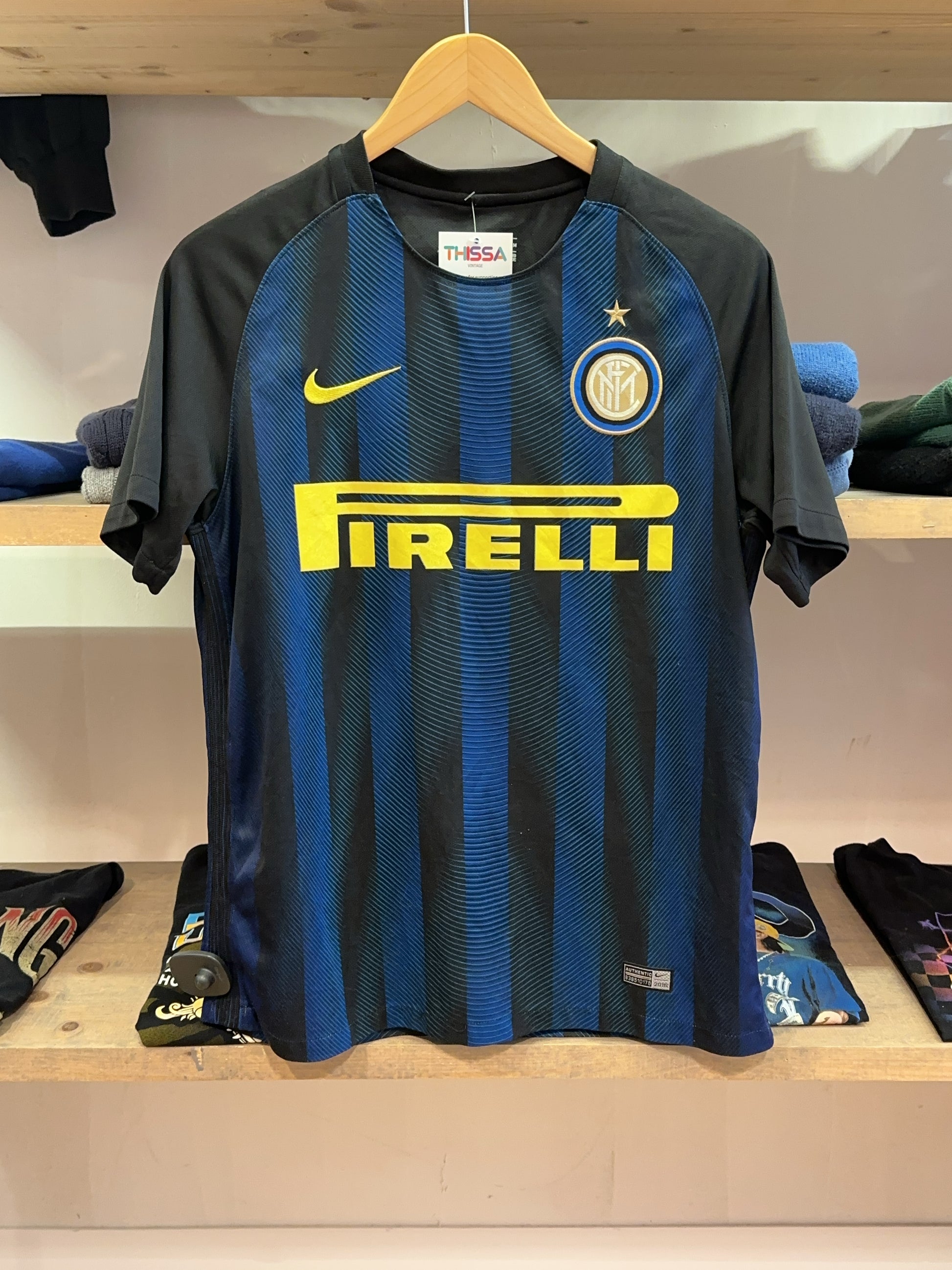 M - 2016/2017 Inter Milan Nike Home Football Shirt #6 J. Mario