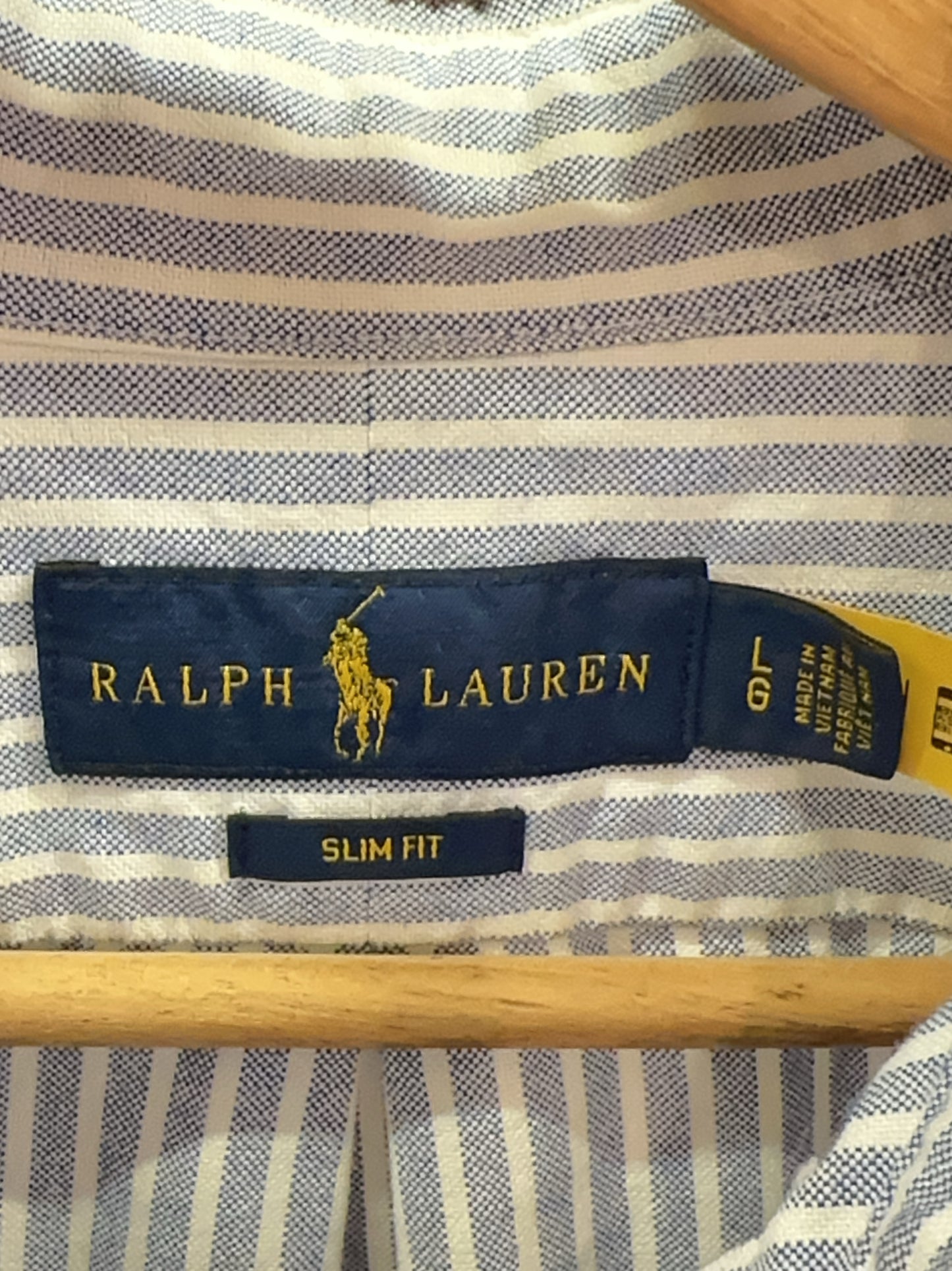 L - Ralph Lauren Shirt