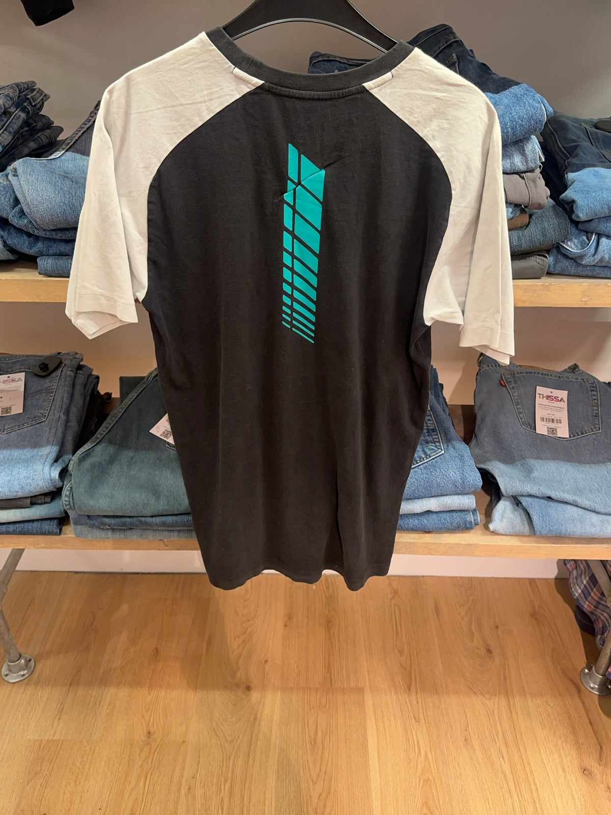 XS - Puma Mercedes-AMG Petronas Motorsport Graphic Raglan T-Shirt
