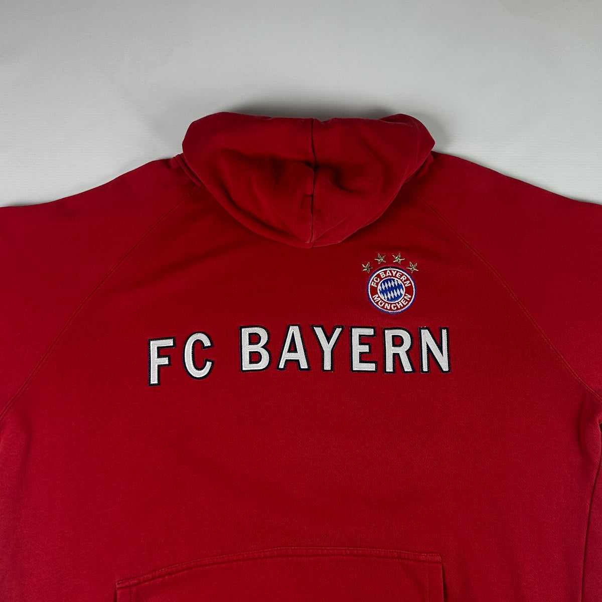 XL - 2000's FC Bayern Munich Red Pullover Hoodie