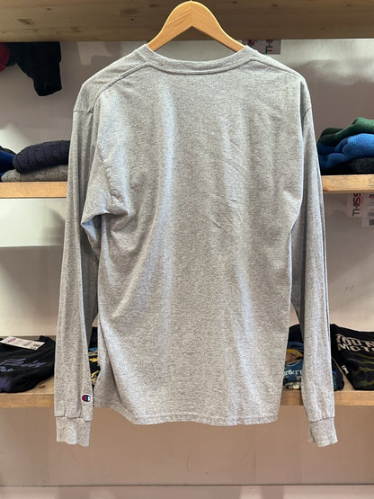 M - Vintage 2010's Champion NCAA Championship Longsleeve