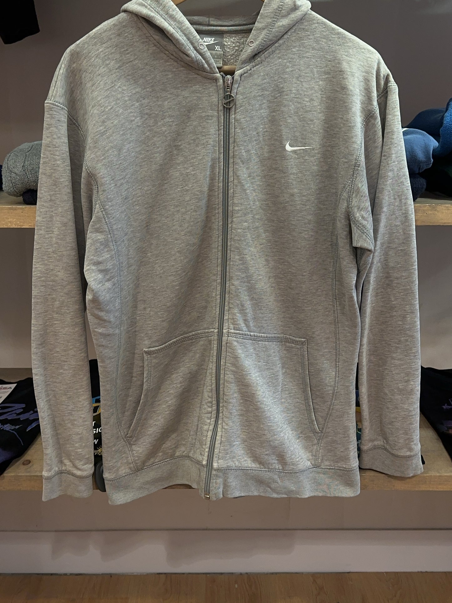 M - Vintage 2000's Nike Hoodie
