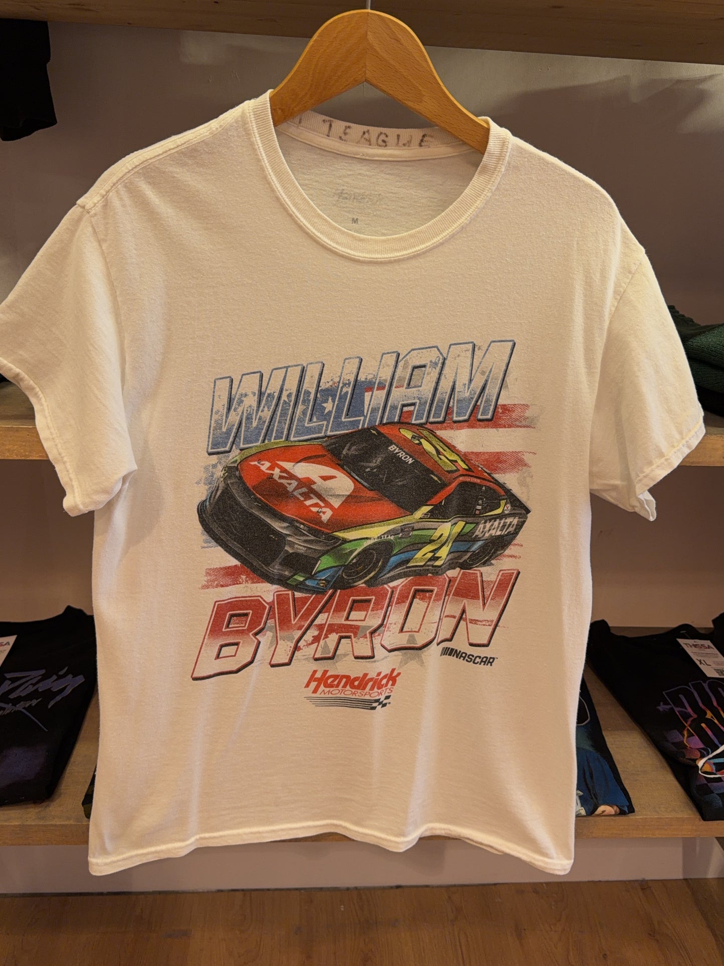 M - William Byron NASCAR Graphic T-Shirt