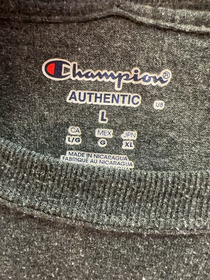 L - Champion T-shirt