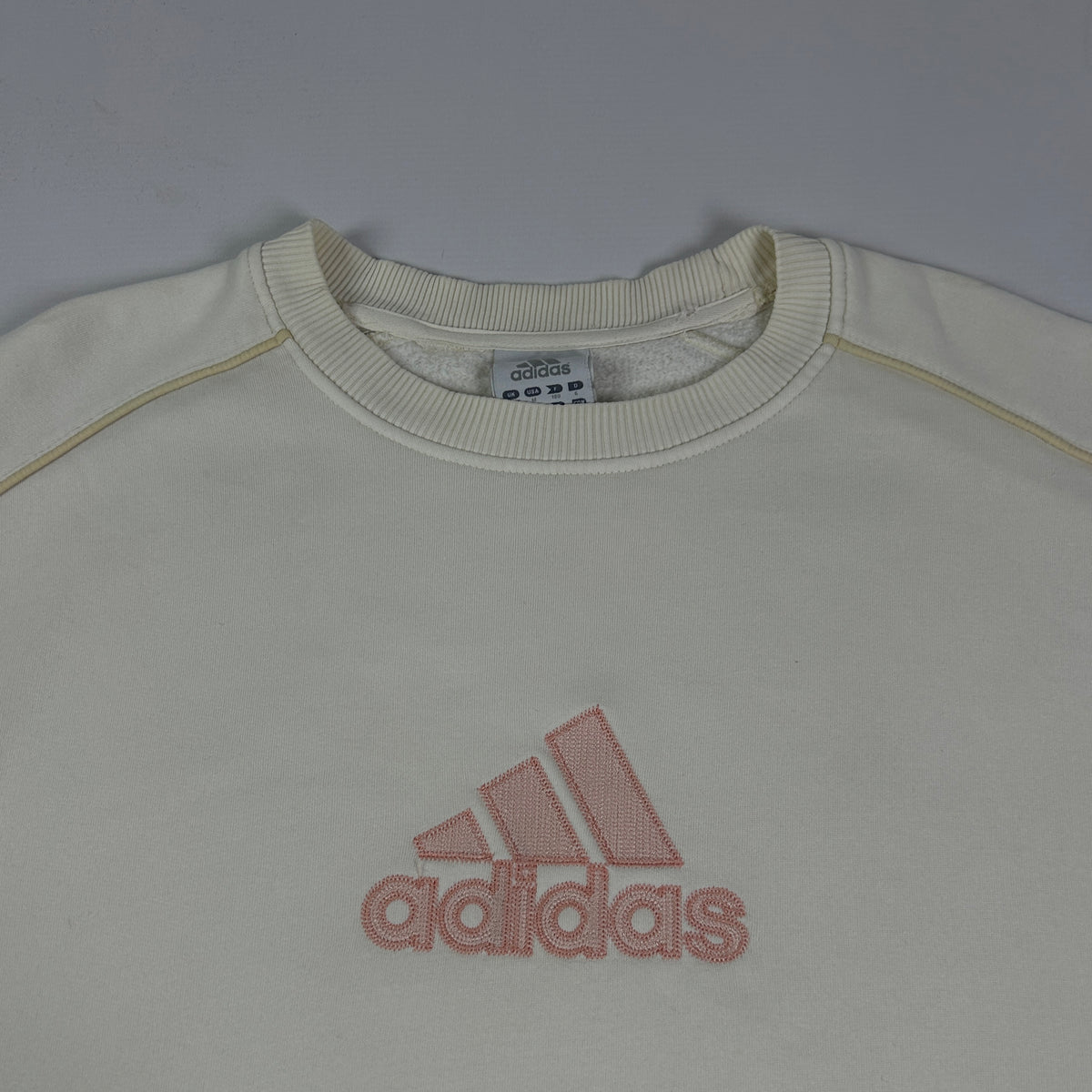 L - Vintage 2000's Adidas Sweatshirt