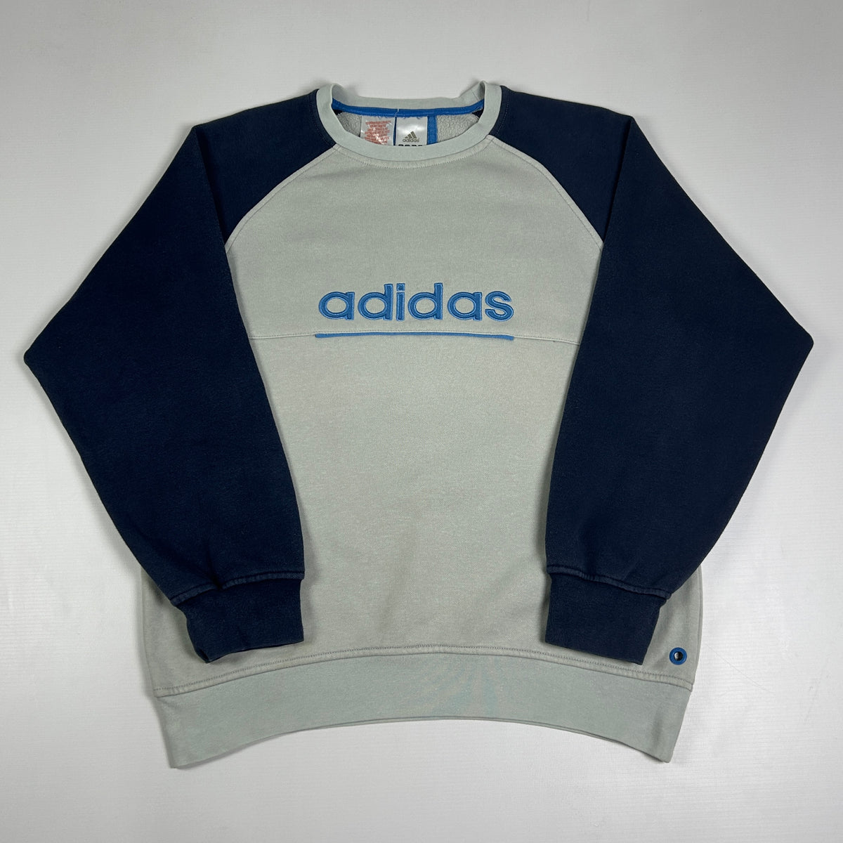 S - Vintage 2000's Adidas Sweatshirt