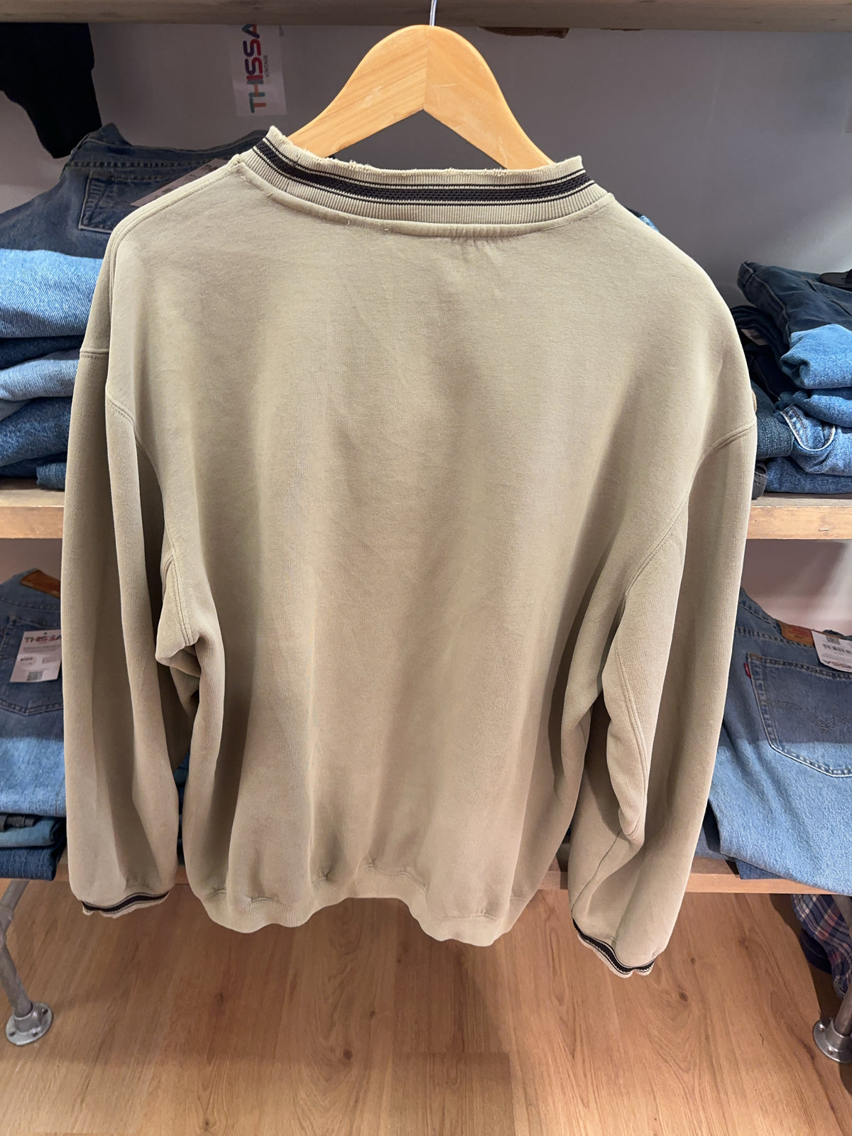 L - Vintage 2000's Adidas Sweatshirt