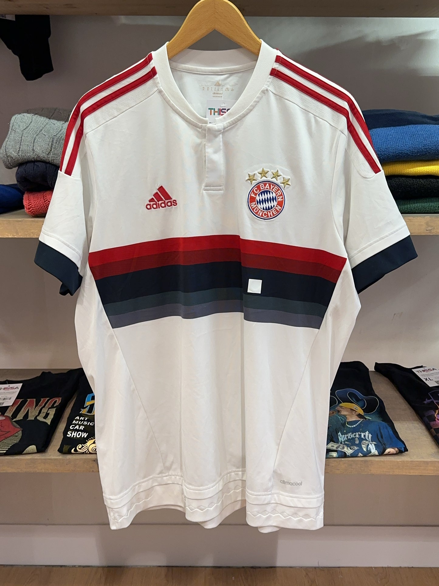 2015-2016 FC Bayern Munich Adidas Away Football Shirt - XL