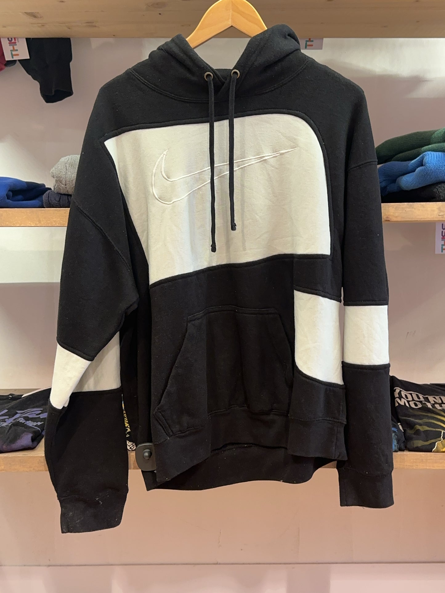 M - Vintage Nike Reworked Hoodie