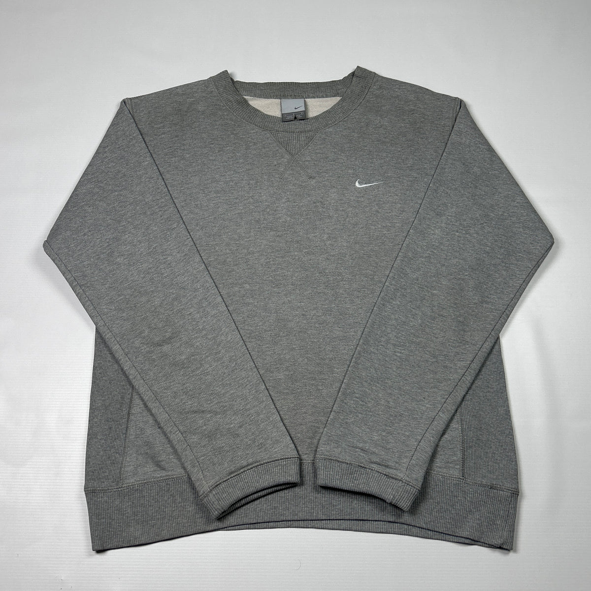 L - Vintage 2000's Nike Sweatshirt