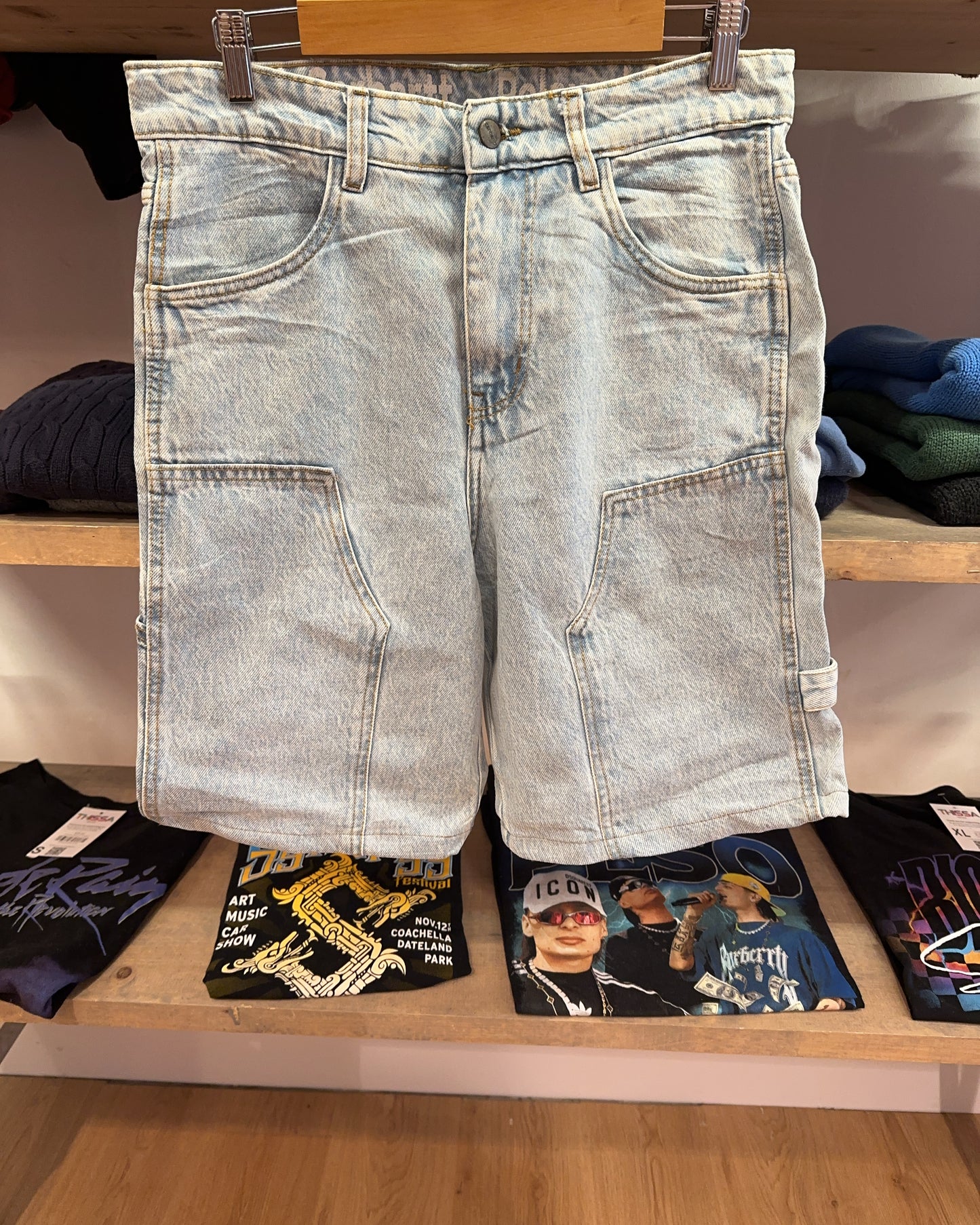 32 - Carhartt Jeans Shorts