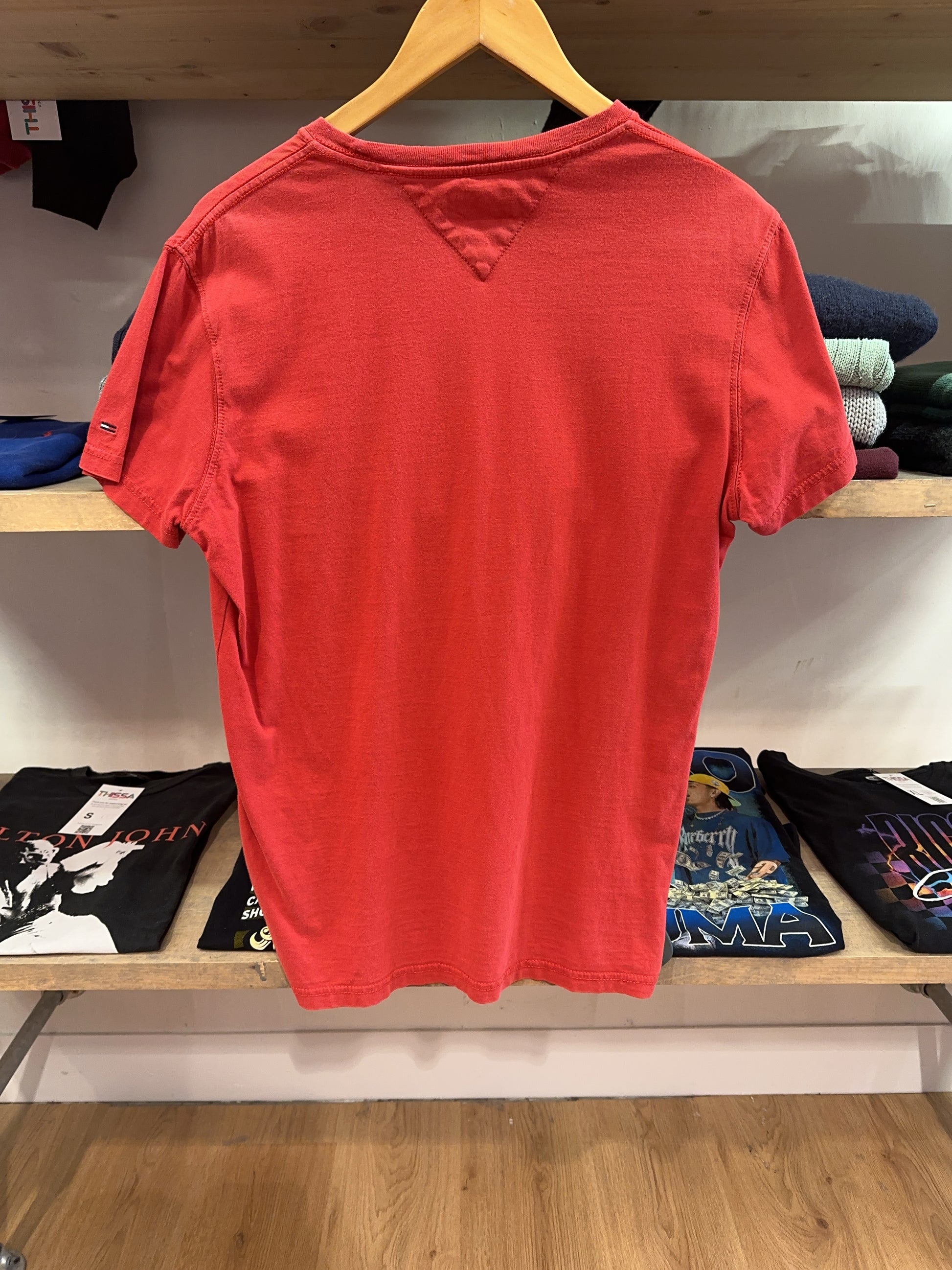 Tommy Jeans Red Logo T-Shirt