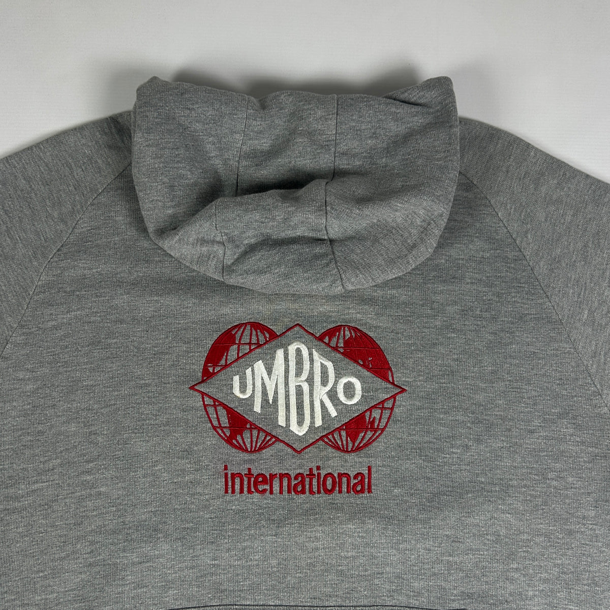 XL - Vintage 1990's Umbro International Grey Hoodie