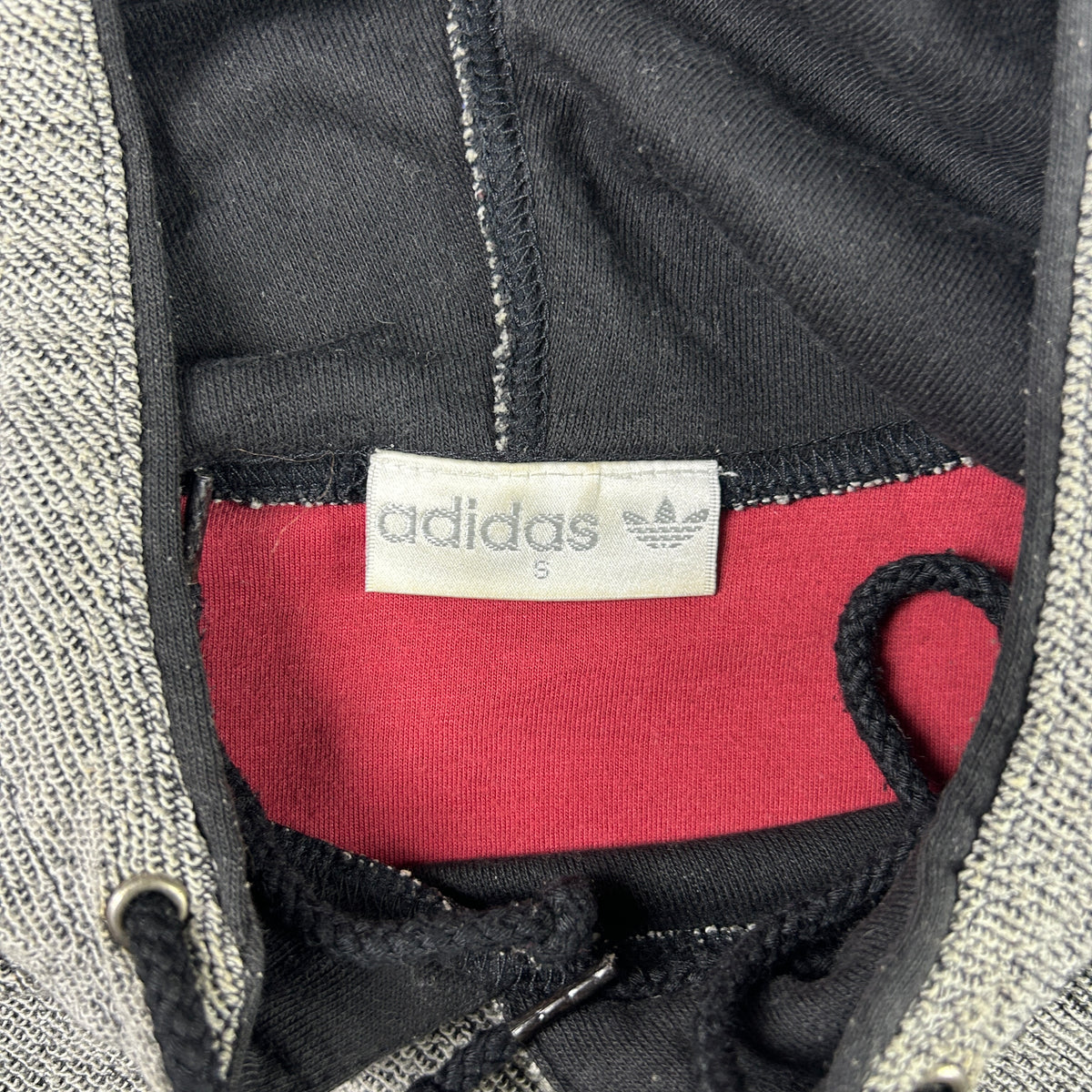 M - 2000's Adidas Training Grey Hooded Pullover Sweatshirt