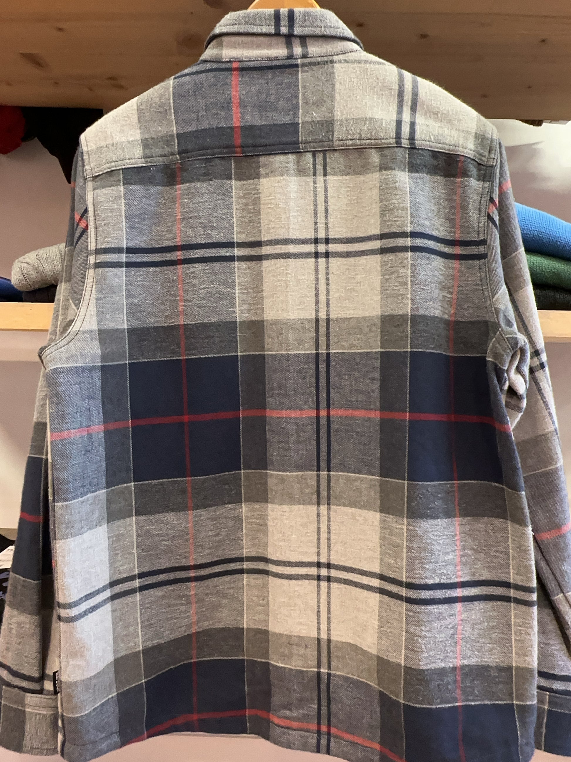 M - Barbour Plaid Button-Up Shirt