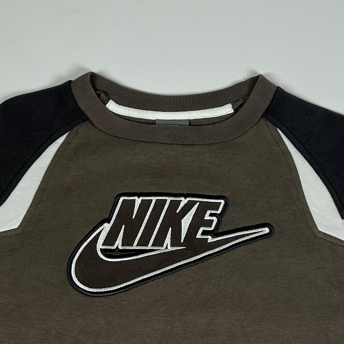 XXS - Vintage 2000's Nike Sweatshirt