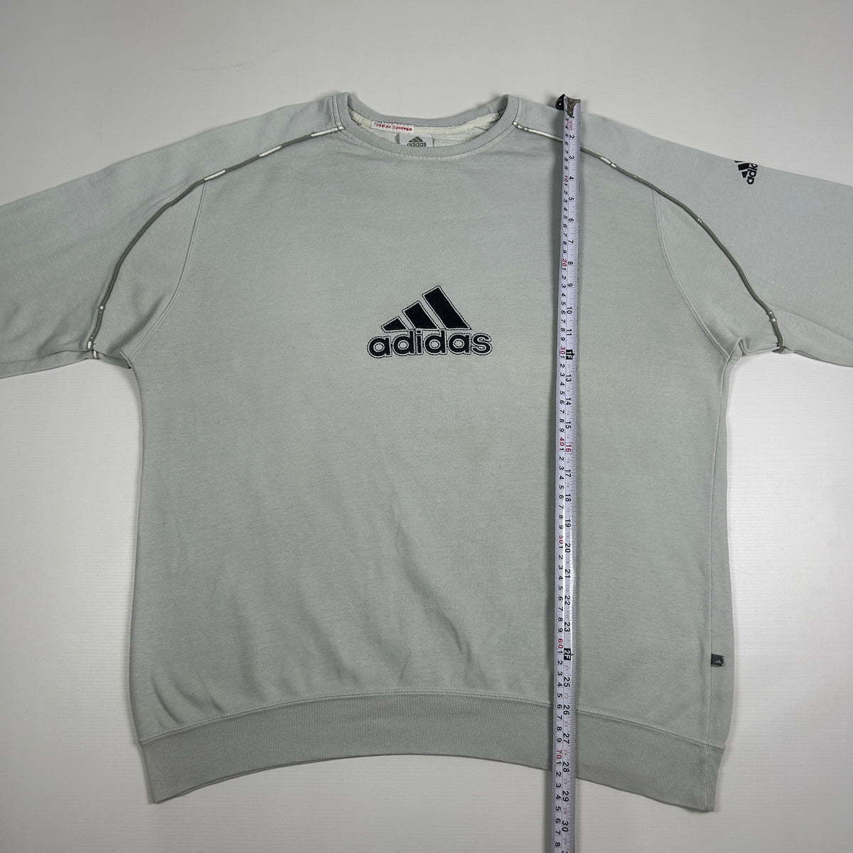 L - Vintage 2000's Adidas Sweatshirt