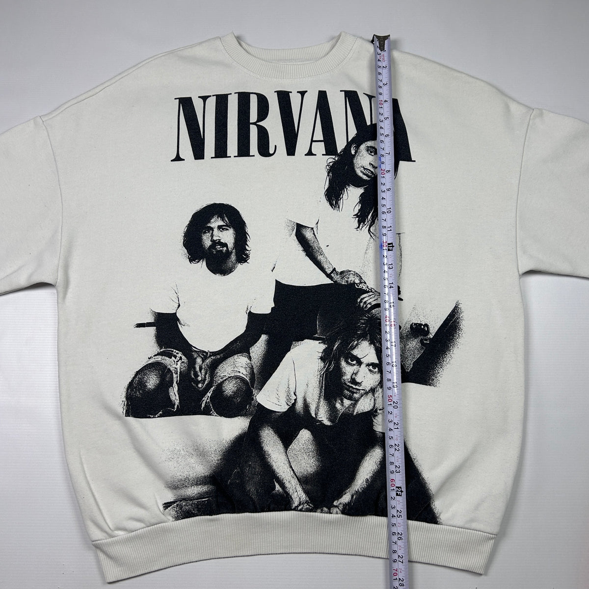 XS - Nirvana Graphic Sweatshirt