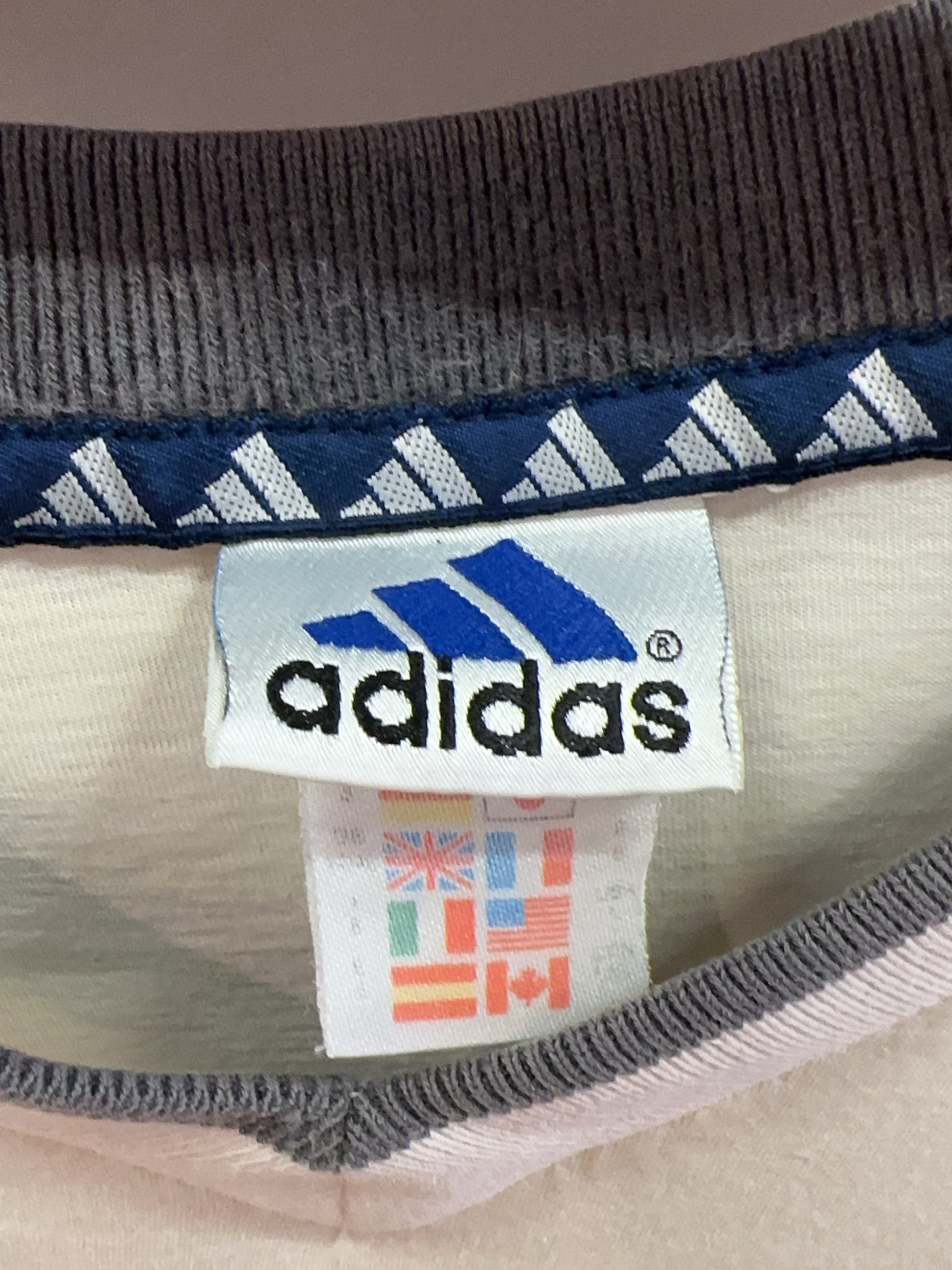 L - 1990s Adidas Vintage T-shirt