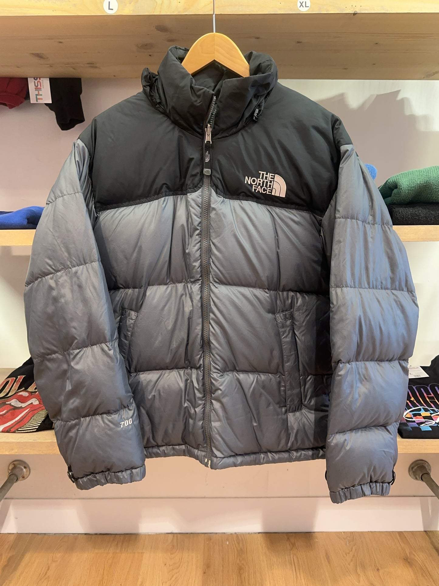 S - Vintage 2000's The North Face 700 Puffer Jacket