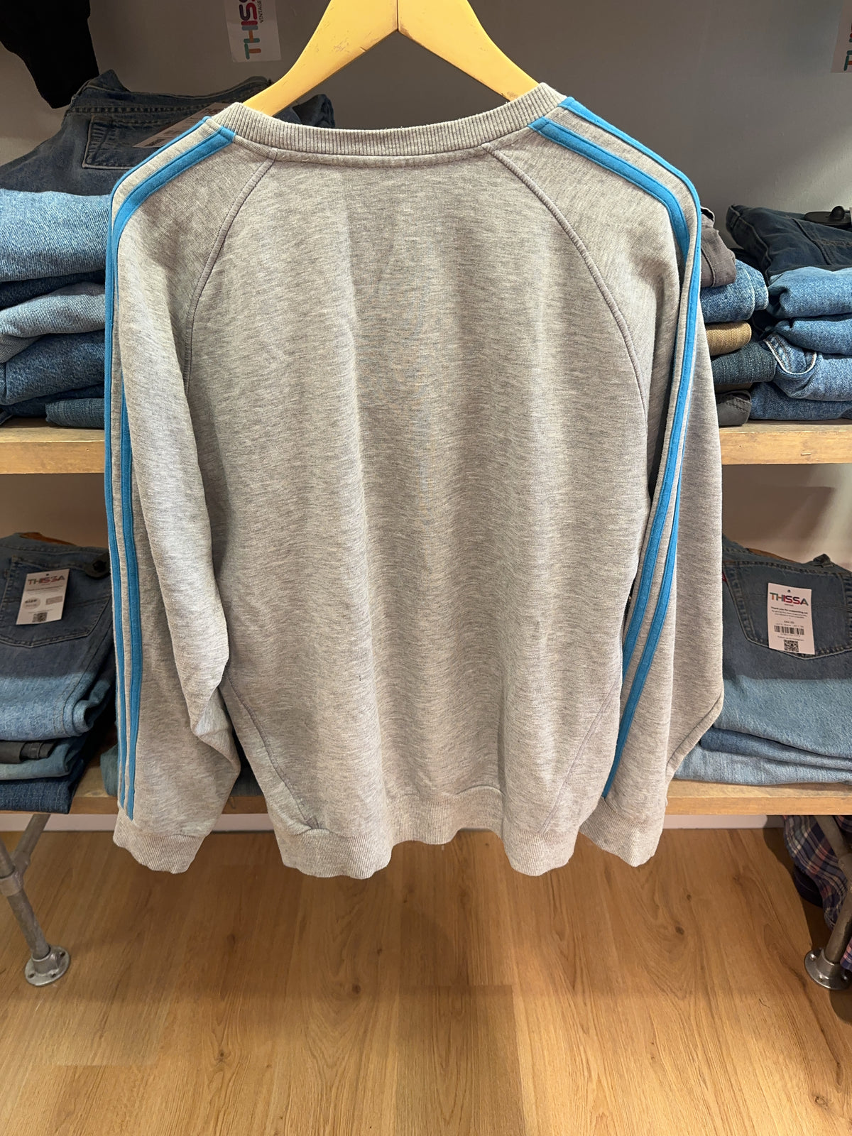 L - Vintage 2010's Adidas Sweatshirt