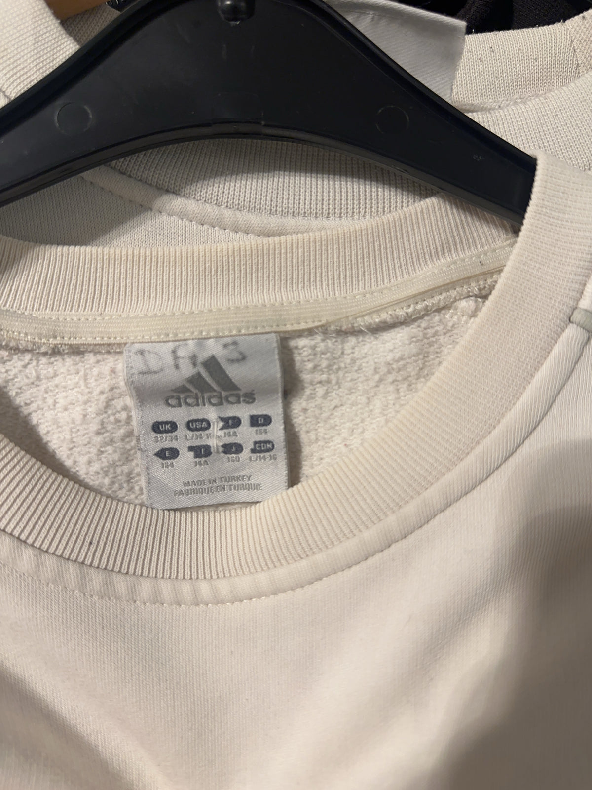 M - Vintage 2000's Adidas Sweatshirt