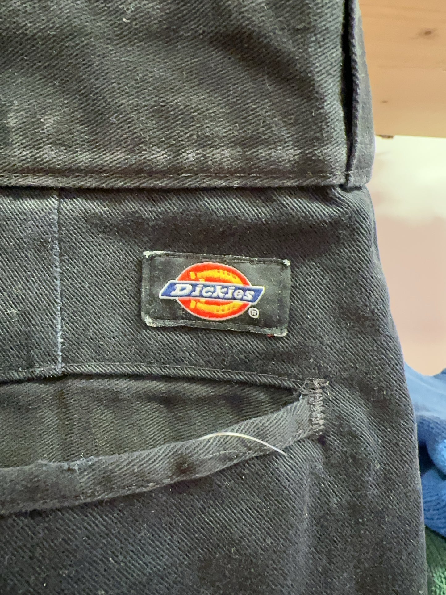 34 - Dickies Shorts