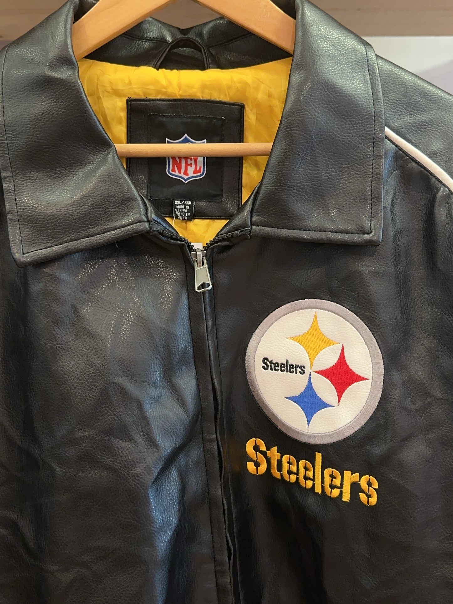XXL - Vintage 2000's Pittsburgh Steelers Leather NFL Jacket