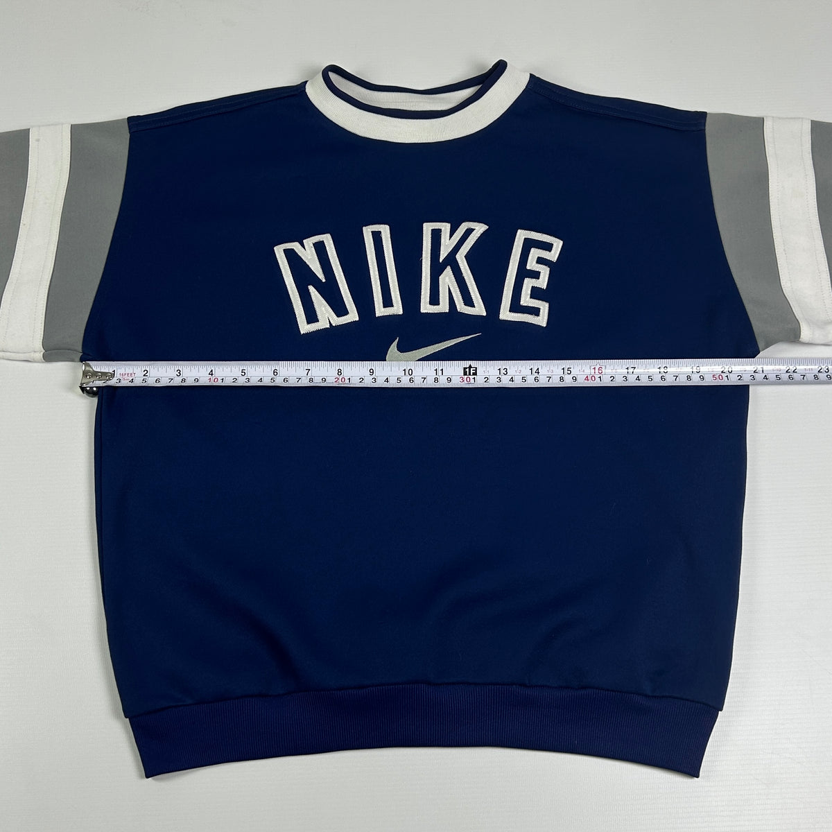 XS - Vintage 1990's Nike Sweatshirt