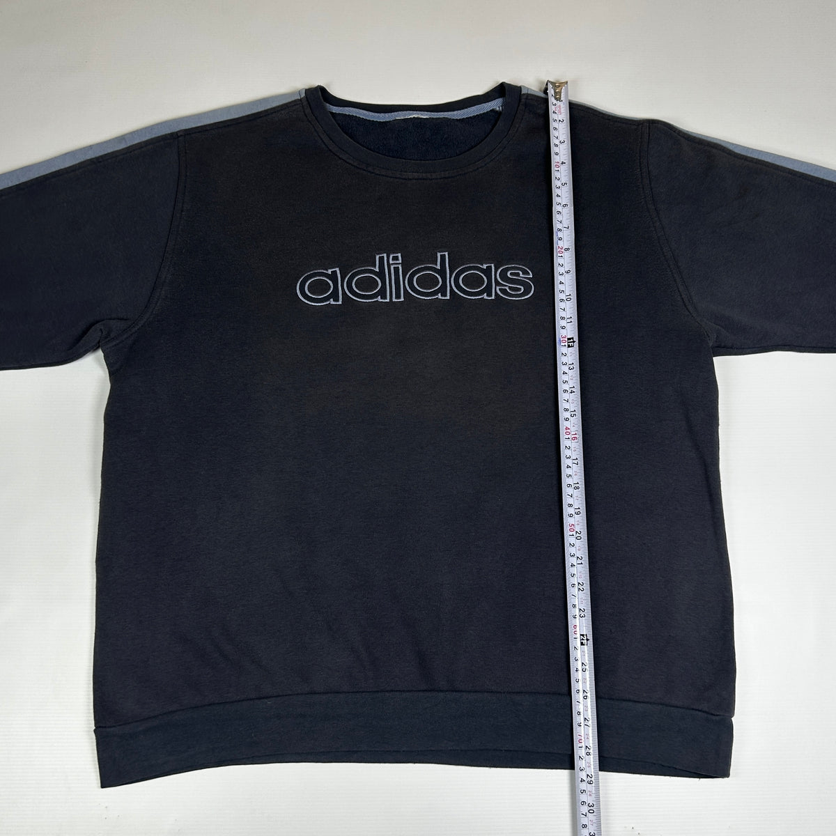 XL - Vintage 2000's Adidas Sweatshirt