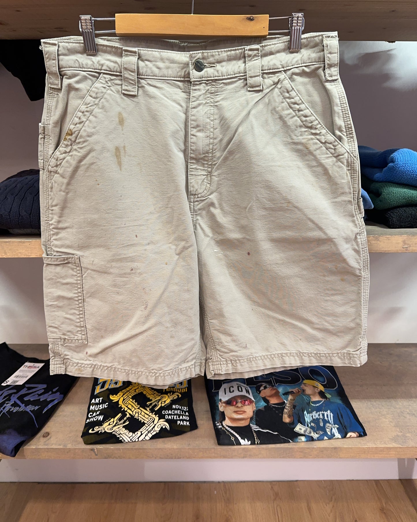 34 - Carhartt Shorts