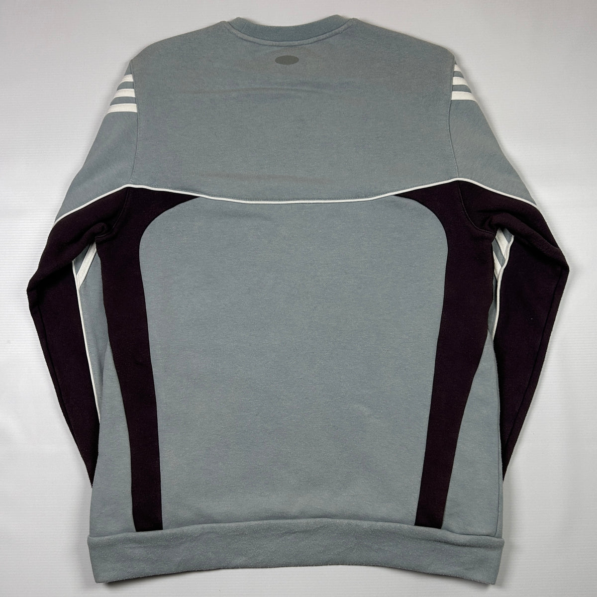 S - Vintage 2000's Adidas Sweatshirt