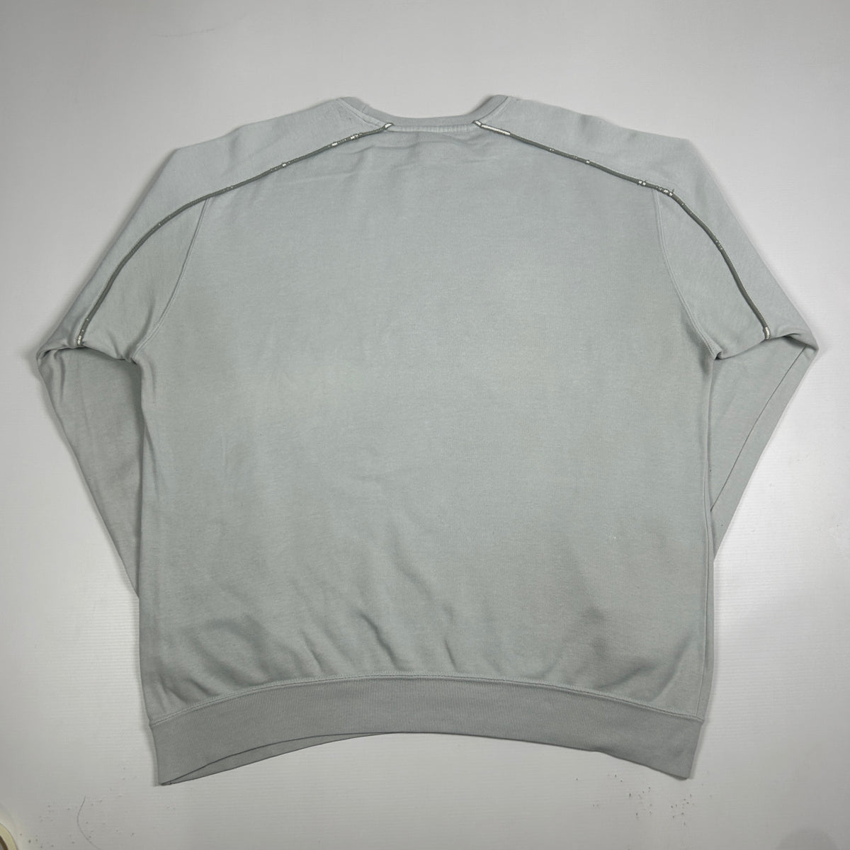 L - Vintage 2000's Adidas Sweatshirt