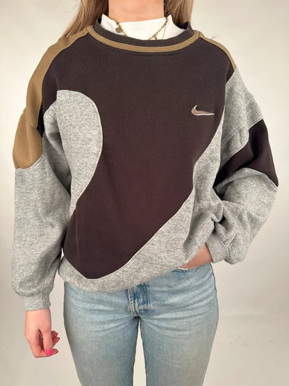 Nike - Sweatshirt - M