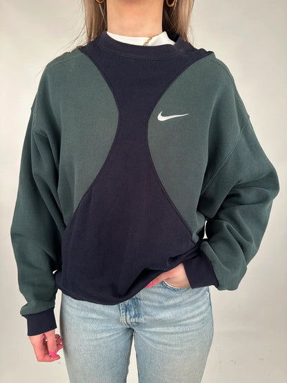 Nike - Sweatshirt - L