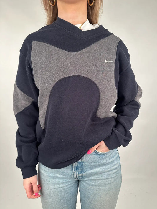 Nike - Sweatshirt - L