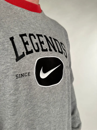 Nike - Sweatshirt - M