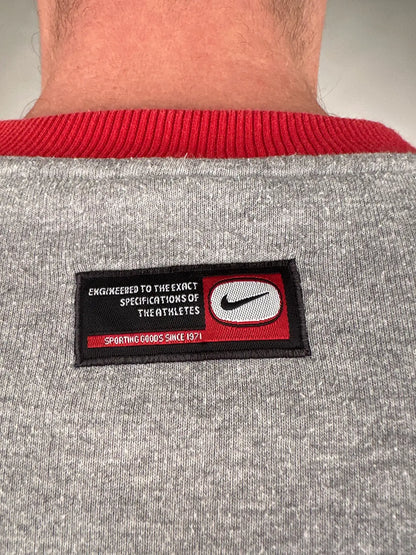 Nike - Sweatshirt - M