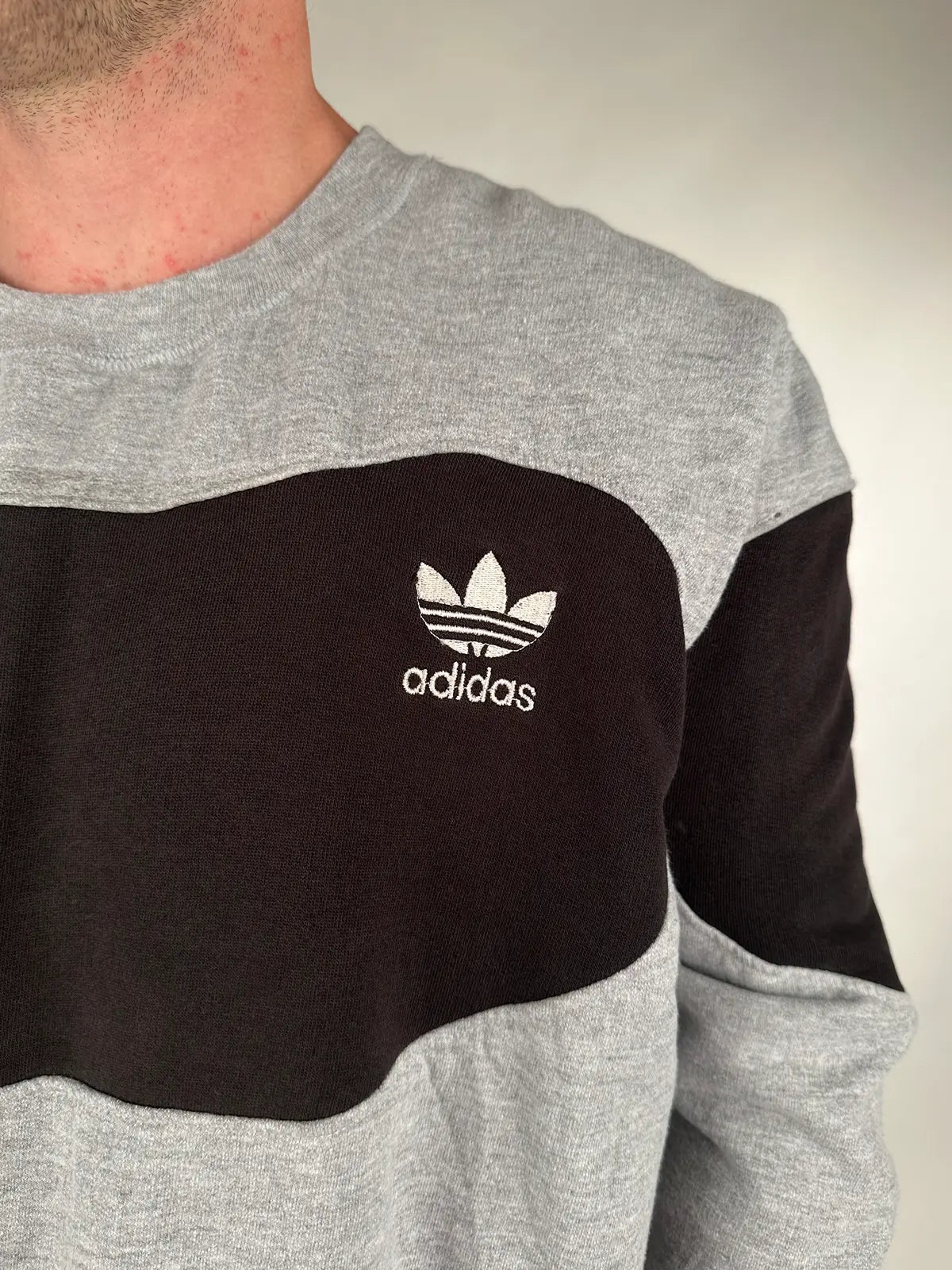 Adidas - Sweatshirt - M