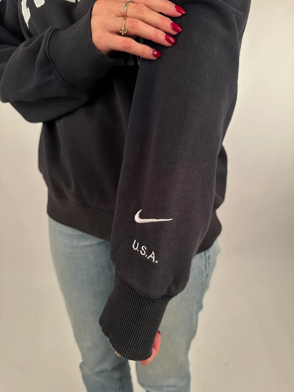 Nike - Sweatshirt - M