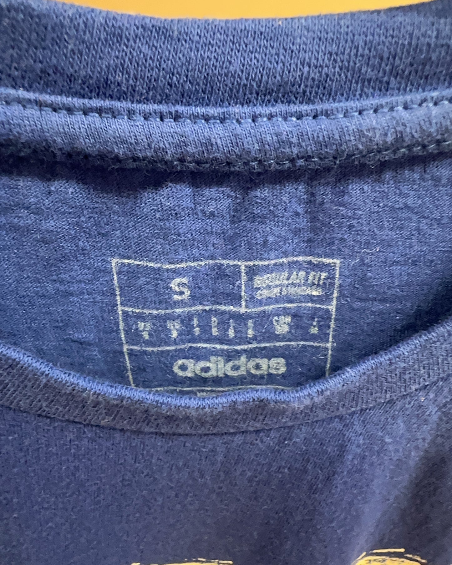 S - Adidas T-shirt