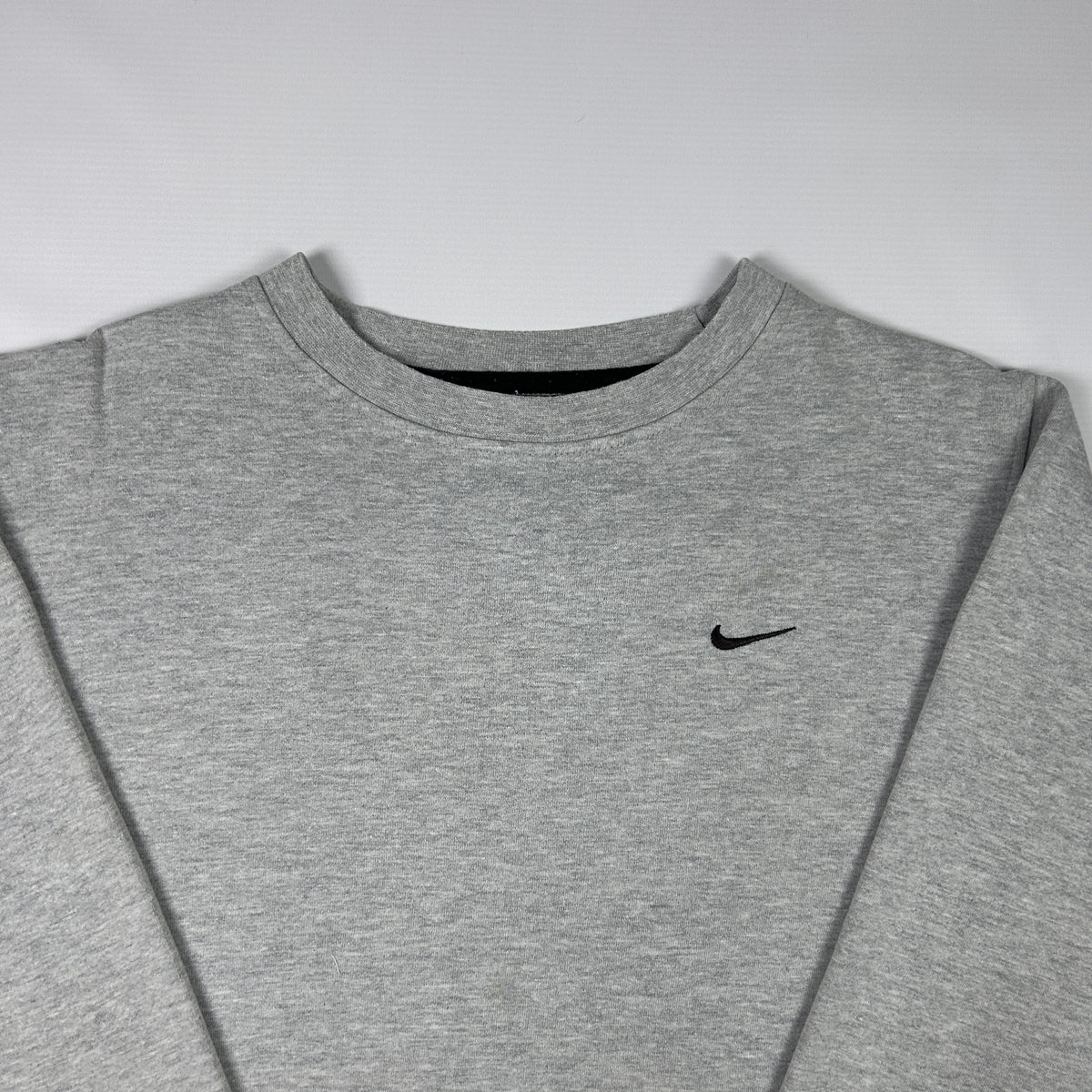 M - Vintage 2000's Nike Sweatshirt