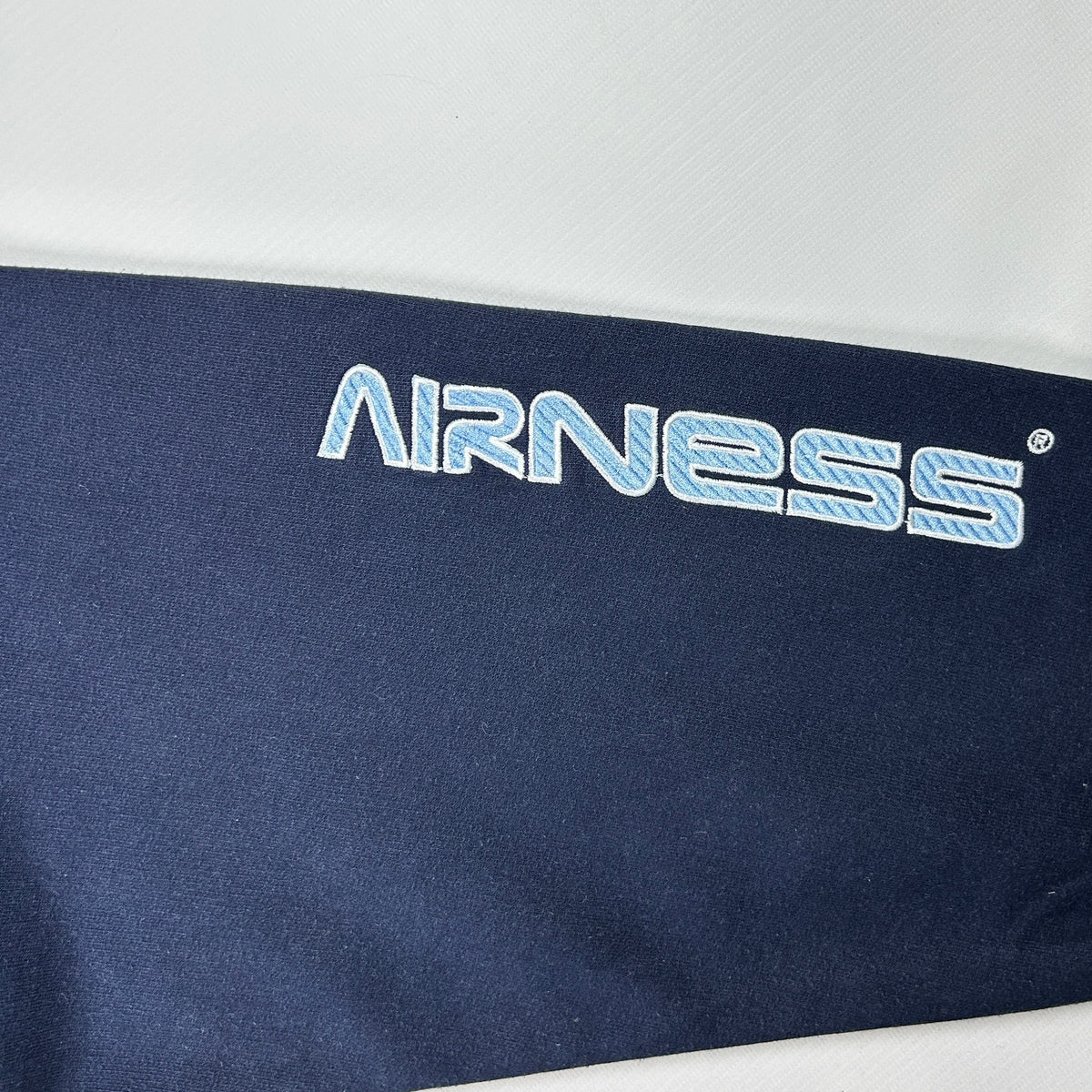 XL - Airness 1990's Panther Graphic Sweatshirt