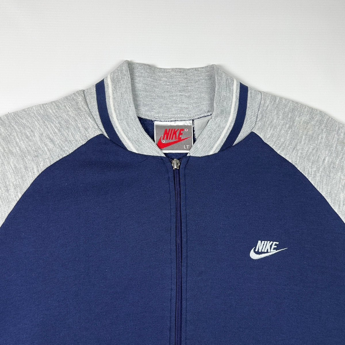 L - Nike Full-zip