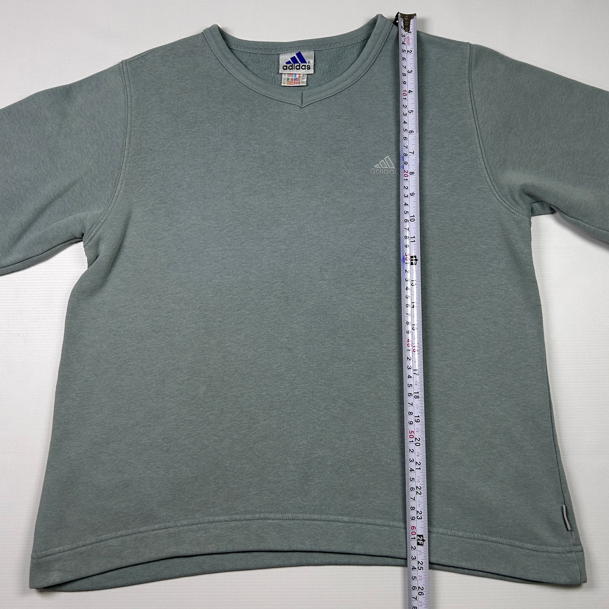 M - 2000's Adidas Gray Long Sleeve Crewneck Sweatshirt