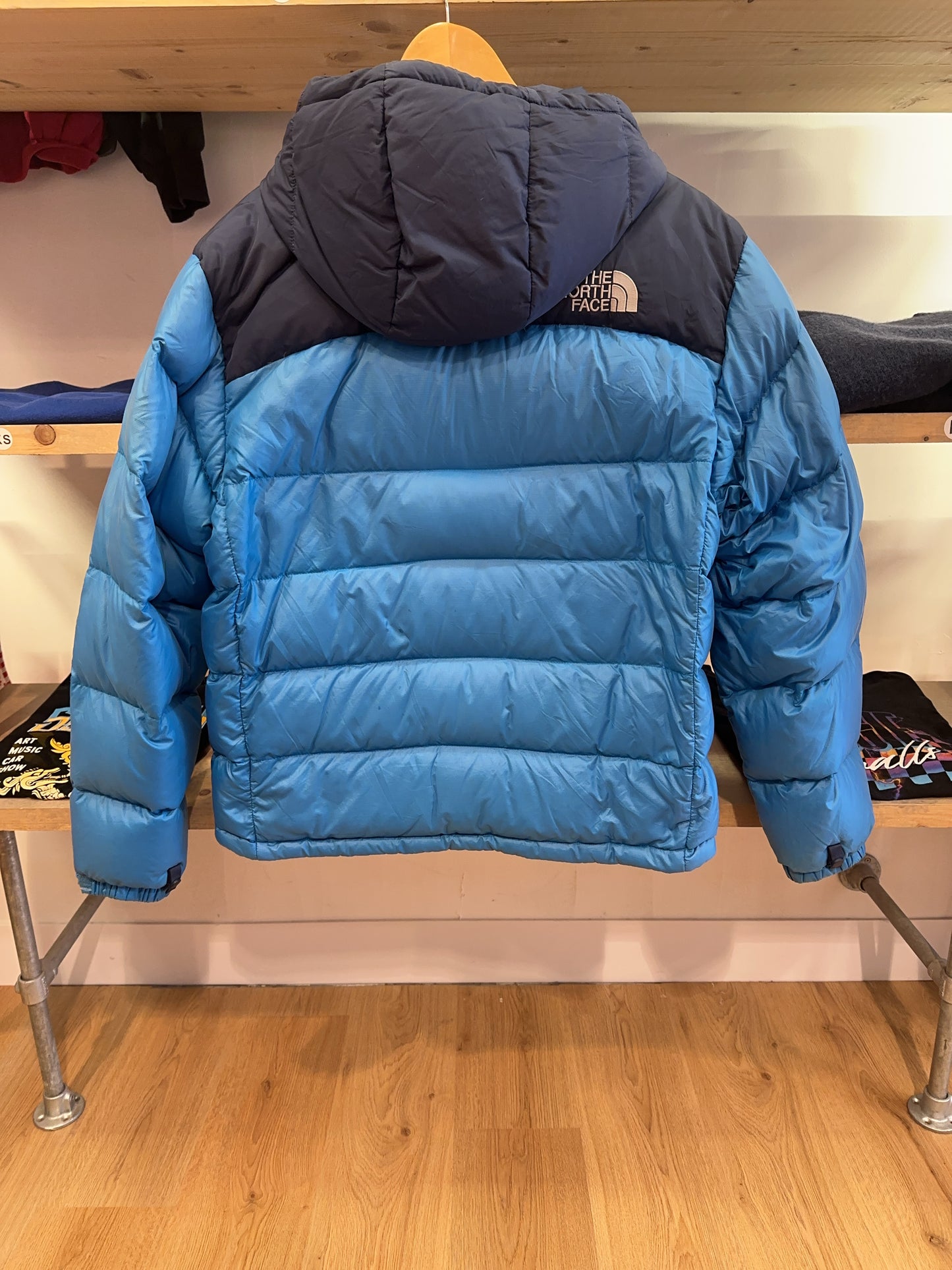 The North Face Puffer 700 series Jacket - M