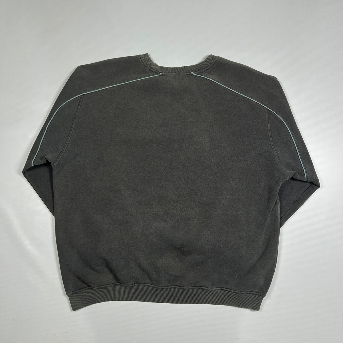 XL - Vintage 2000's Adidas Sweatshirt