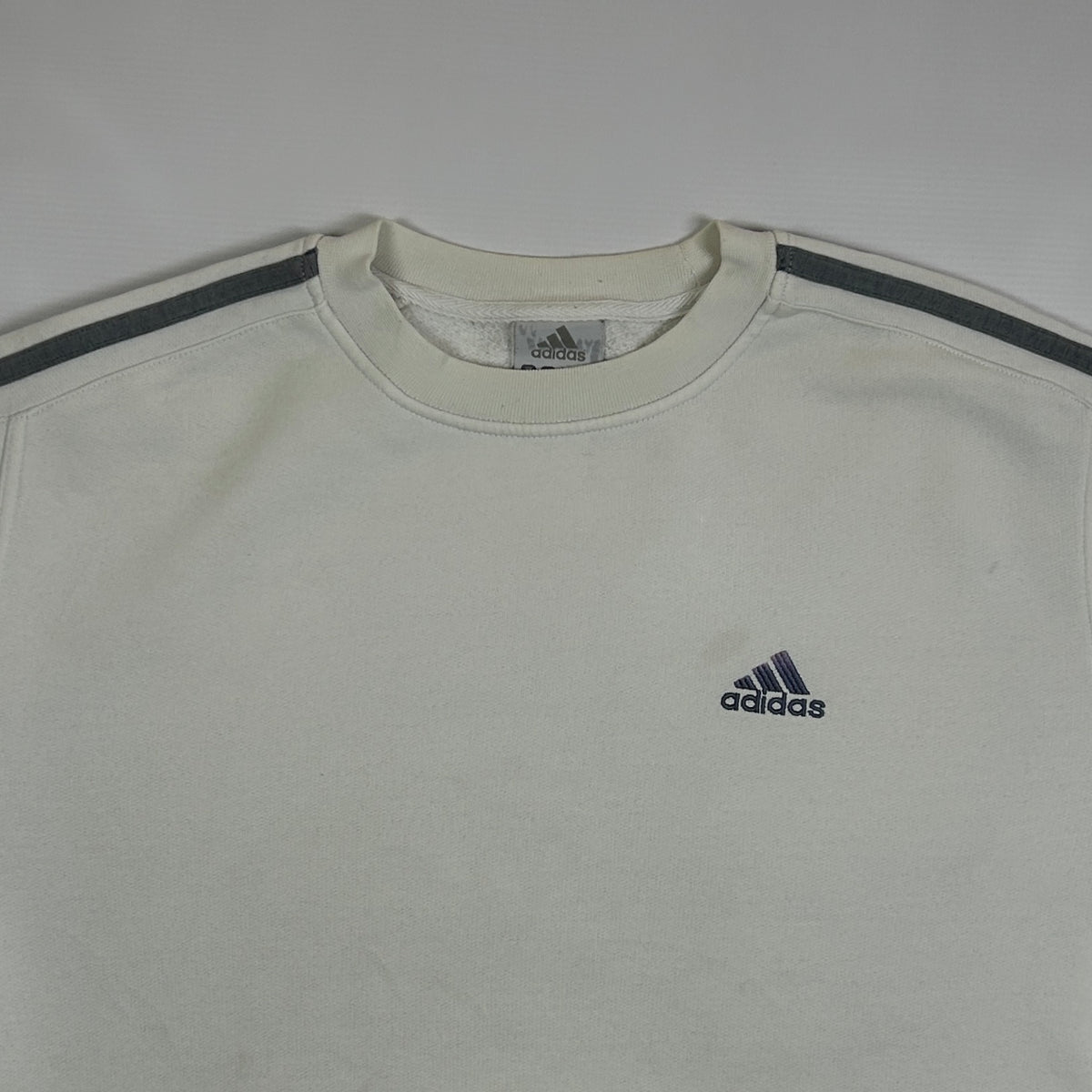 M - Vintage 2000's Adidas Sweatshirt