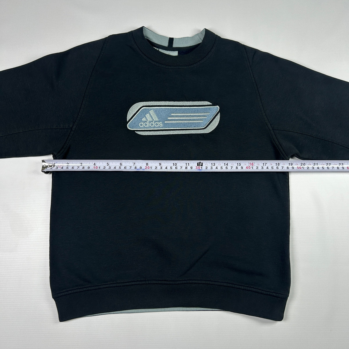 XS - Vintage 2000's Adidas Sweatshirt