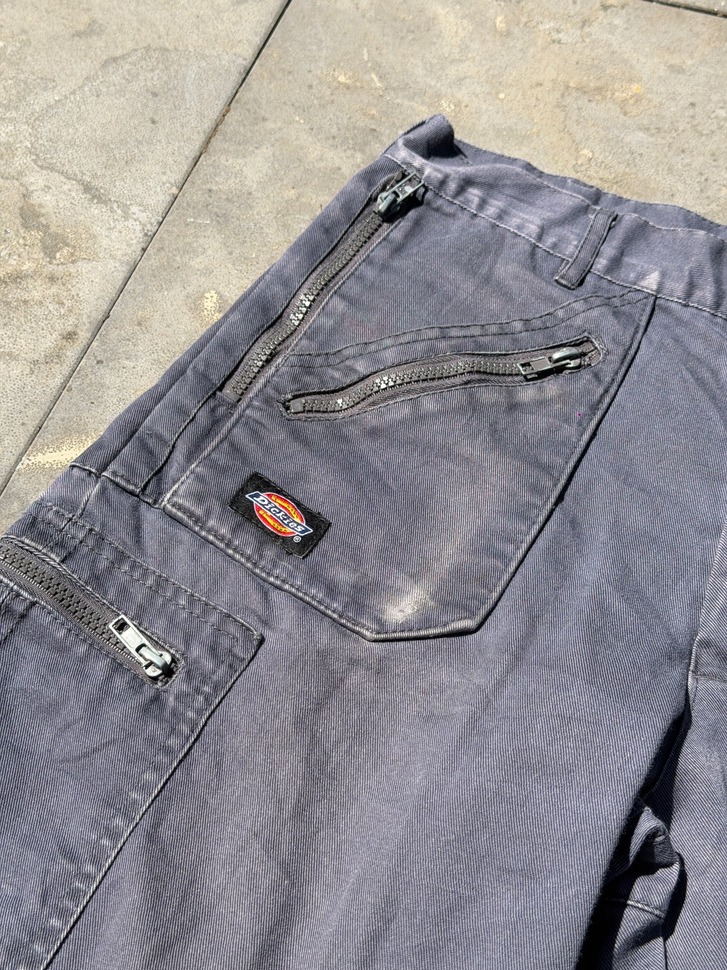 30 - Dickies Workwear Cargo Shorts